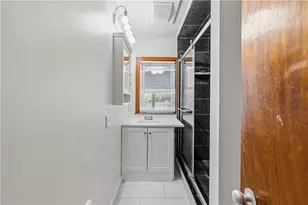 118 Summit Ave, West Warwick, RI 02893 - Photo 14