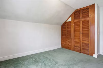 407 Smithfield Avenue, Pawtucket, RI 02860 - Photo 22