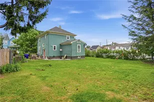 104 Fairview Ave, Pawtucket, RI 02860 - Photo 28