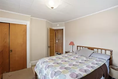 104 Fairview Avenue, Pawtucket, RI 02860 - Photo 24