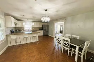 18 Calef St, Cranston, RI 02920 - Photo 18