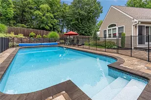 15 MacIntosh Dr, Smithfield, RI 02828 - Photo 48