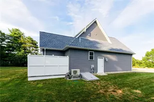 11 Kendall Ct, Charlestown, RI 02813 - Photo 36