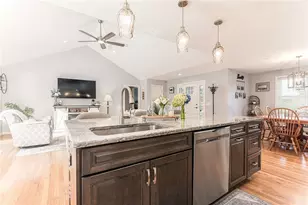 11 Kendall Ct, Charlestown, RI 02813 - Photo 6