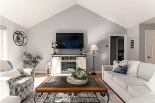 11 Kendall Ct, Charlestown, RI 02813 - Photo 14