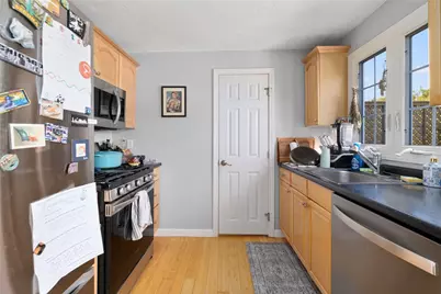 5804 Post Road #2, Warwick, RI 02818 - Photo 12