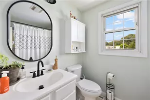 5804 Post Rd, Warwick, RI 02818 - Photo 18