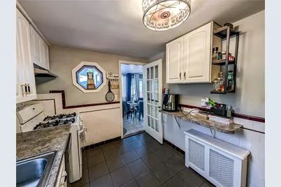 115 Davis Avenue, Cranston, RI 02910 - Photo 16