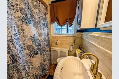 115 Davis Avenue, Cranston, RI 02910 - Photo 22