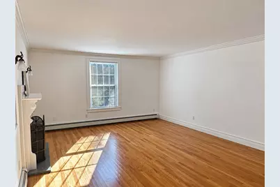571 Bellevue Avenue #2, Newport, RI 02840 - Photo 10