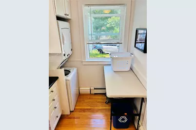 571 Bellevue Avenue #2, Newport, RI 02840 - Photo 6