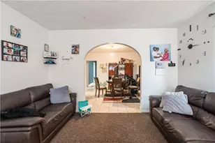 94 Clym St, Providence, RI 02908 - Photo 4