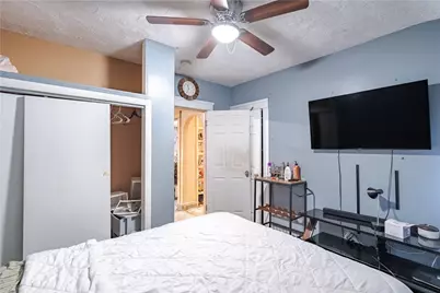 94 Clym Street, Providence, RI 02908 - Photo 8
