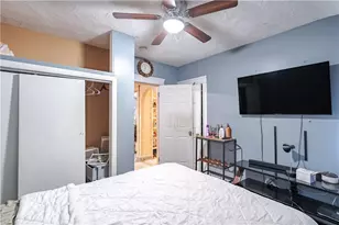 94 Clym St, Providence, RI 02908 - Photo 8