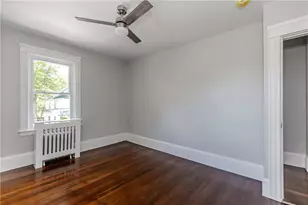 41 Wellesley Ave, North Providence, RI 02911 - Photo 24