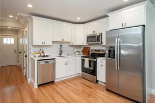 31 Prescott Hall Rd, Newport, RI 02840 - Photo 34