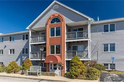 728 Beverage Hill Avenue #26, Pawtucket, RI 02861 - Photo 2