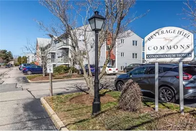 728 Beverage Hill Avenue #26, Pawtucket, RI 02861 - Photo 4