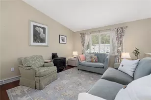 64 Sawyer Ave, Warwick, RI 02818 - Photo 10