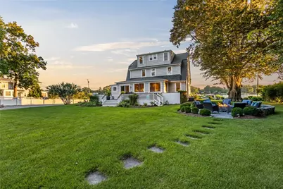 105 New Meadow Road, Barrington, RI 02806 - Photo 2