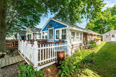 19 East Andrew Comstock Road, Warwick, RI 02886 - Photo 10