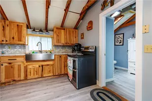 19 East Andrew Comstock Rd, Warwick, RI 02886 - Photo 22