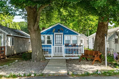 19 East Andrew Comstock Road, Warwick, RI 02886 - Photo 8