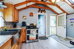 19 East Andrew Comstock Rd, Warwick, RI 02886 - Photo 24