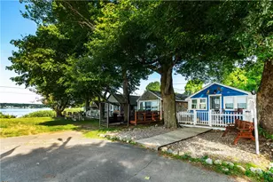 19 East Andrew Comstock Rd, Warwick, RI 02886 - Photo 2