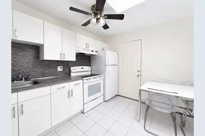 264 Atwells Avenue #2 L, Providence, RI 02903 - Photo 4