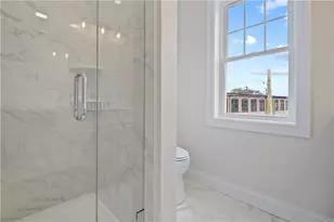 77 Croade St, Warren, RI 02885 - Photo 16