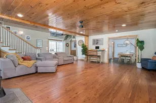 262 North Rd, Hopkinton, RI 02833 - Photo 4