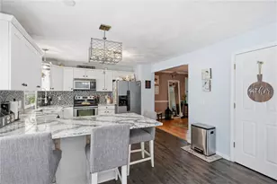 106 Bishop Hill Rd, Johnston, RI 02919 - Photo 8