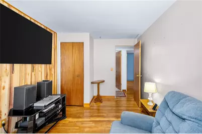 27 Vineyard Street, Pawtucket, RI 02860 - Photo 12