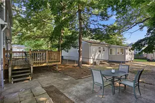 6 Adrian St, Warwick, RI 02886 - Photo 28