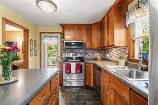 51 Pound Rd, Cumberland, RI 02864 - Photo 10