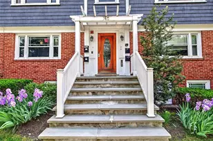 145 Butler Ave, Providence, RI 02906 - Photo 1