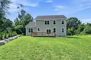 18 Koutsogiane Dr, Cranston, RI 02920 - Photo 28