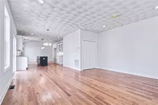 18 Koutsogiane Dr, Cranston, RI 02920 - Photo 8