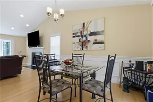 102 Bramble Bush Rd, Coventry, RI 02816 - Photo 12