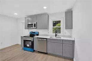 5 Lee's Ln, Glocester, RI 02814 - Photo 4