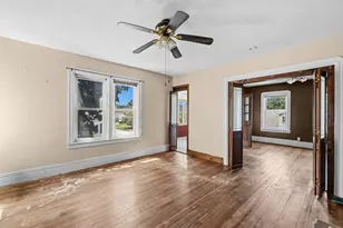 128 Arnold St, Lincoln, RI 02865 - Photo 8