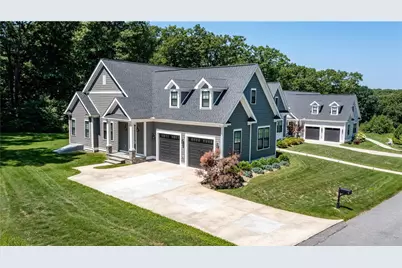 9 Cardinal Hill Lane, Smithfield, RI 02917 - Photo 2
