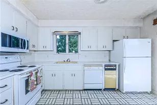 45 North Ave, Providence, RI 02906 - Photo 14