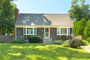 5 Monterey Dr, Bristol, RI 02809 - Photo 1