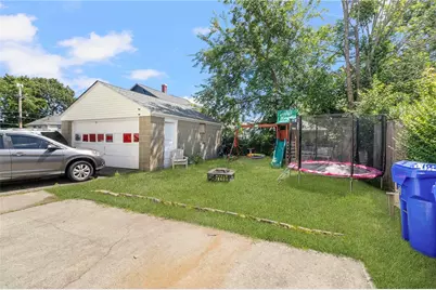 43 Tweed Street, Pawtucket, RI 02861 - Photo 4