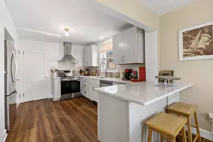 147 Evarts St, Newport, RI 02840 - Photo 6