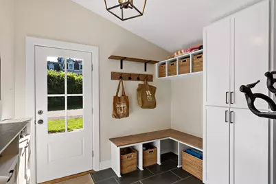 147 Evarts Street, Newport, RI 02840 - Photo 4