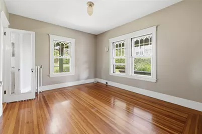 14 Wood Avenue, Narragansett, RI 02882 - Photo 32