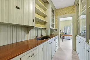 14 Wood Ave, Narragansett, RI 02882 - Photo 40